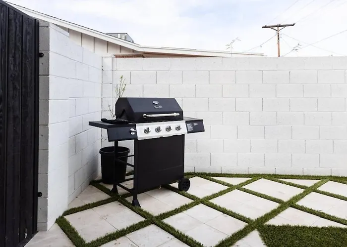 3 Bedrooms Firepit Pool Chess